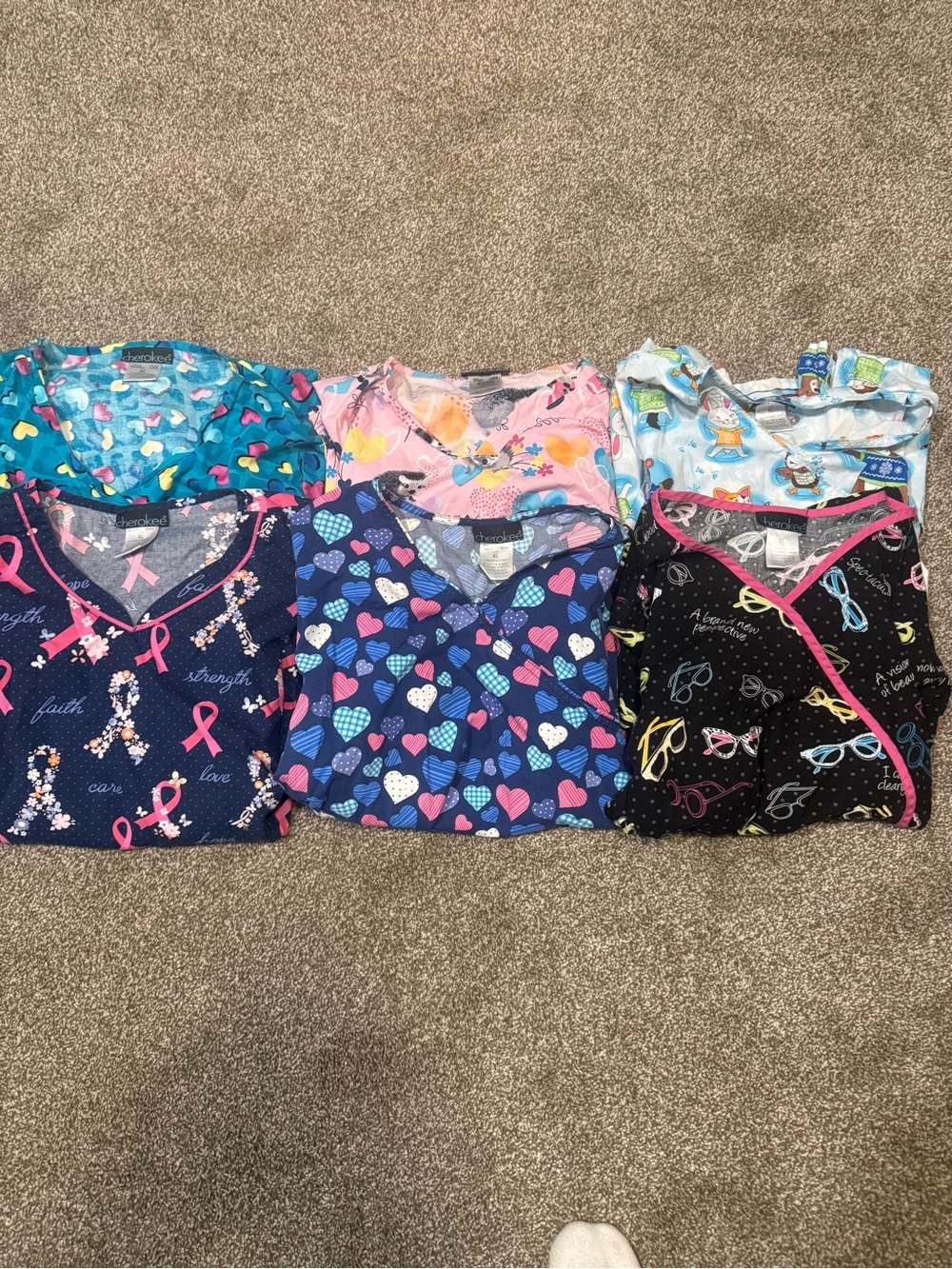 Cherokee Scrub Tops XL